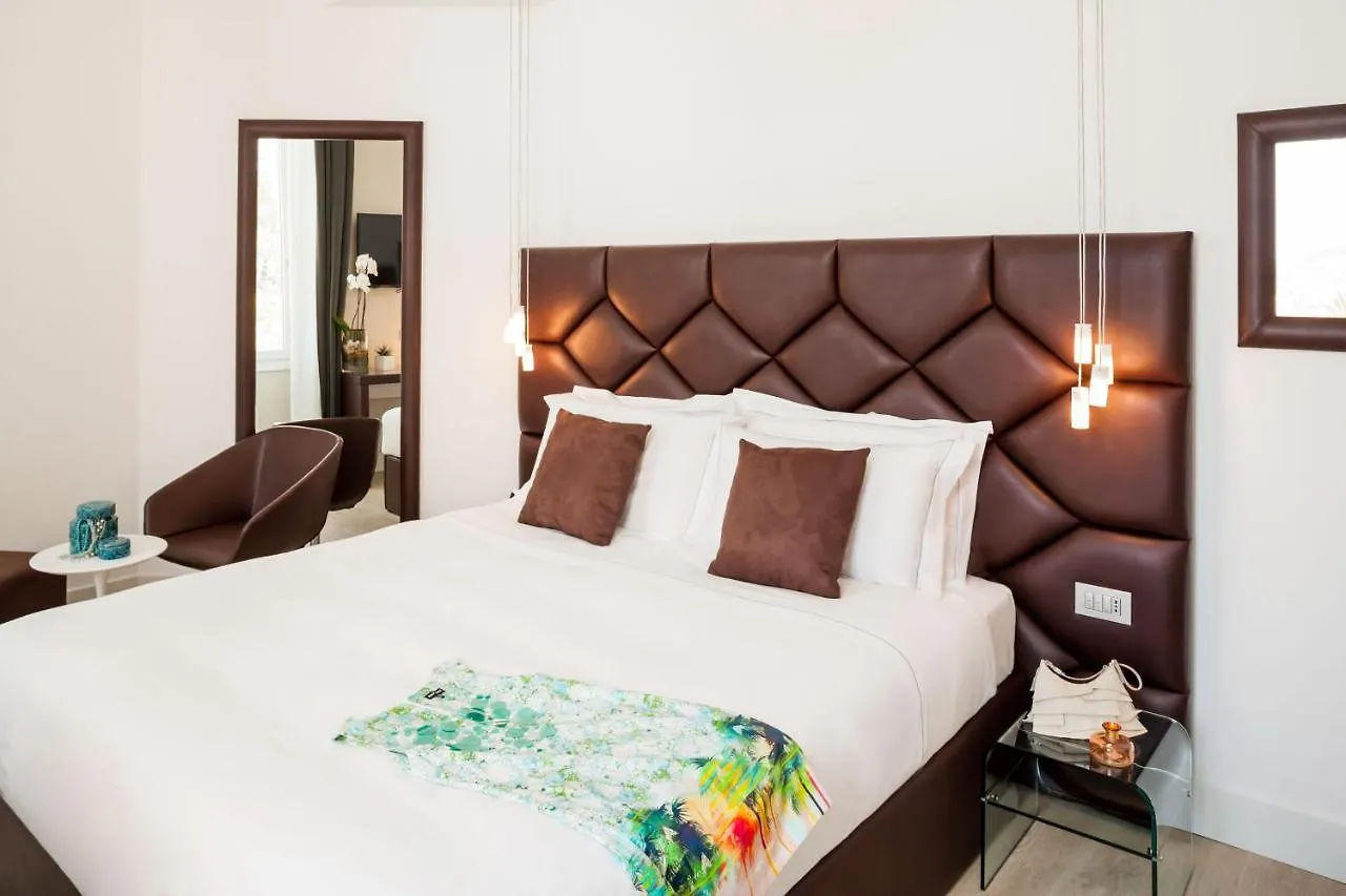 Sanremo Luxury Suites Италия
