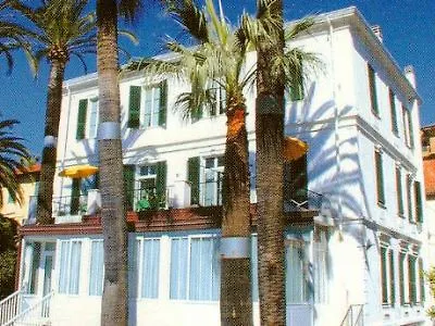 Sanremo Luxury Suites Отель
